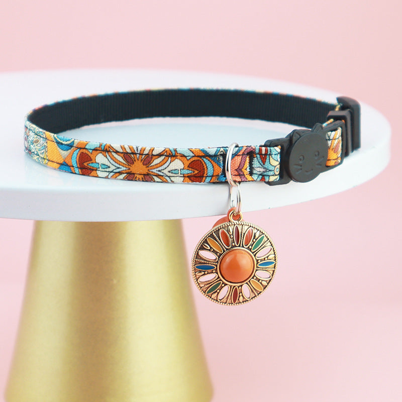 Elegant Pendant Pet Collar